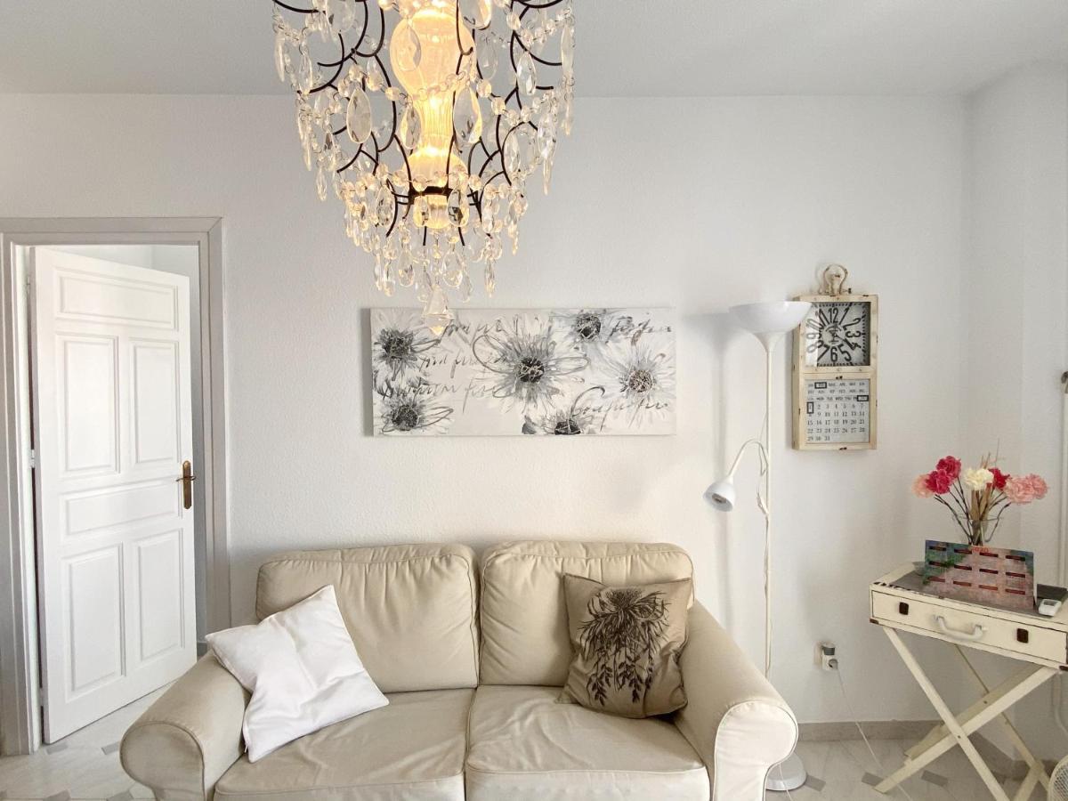 Apartamento Plaza Cavana Nerja Exterior photo